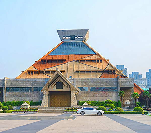 亚盈的博物馆奇妙智旅